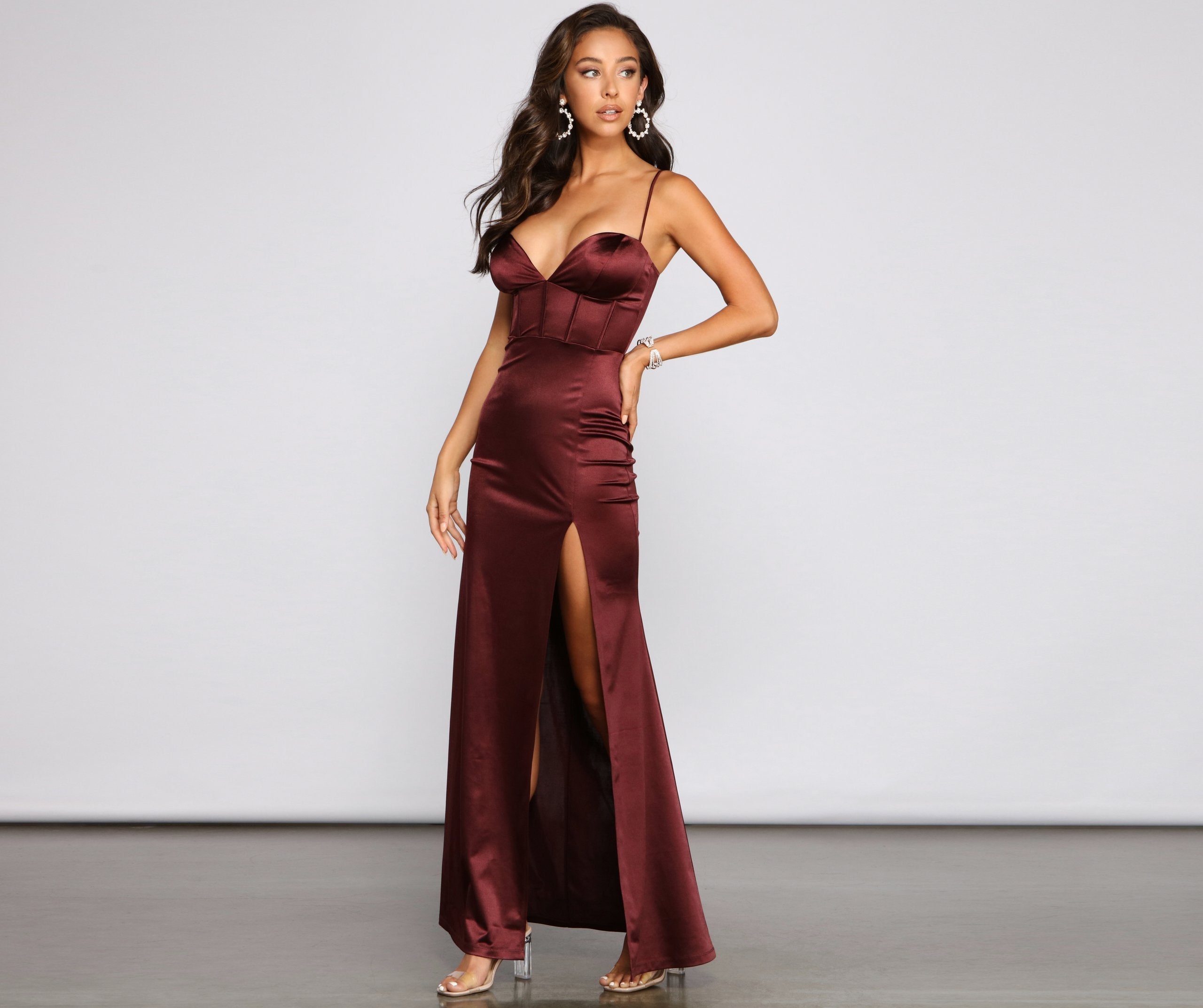 Nora High-Slit Mermaid Dress Oshnow