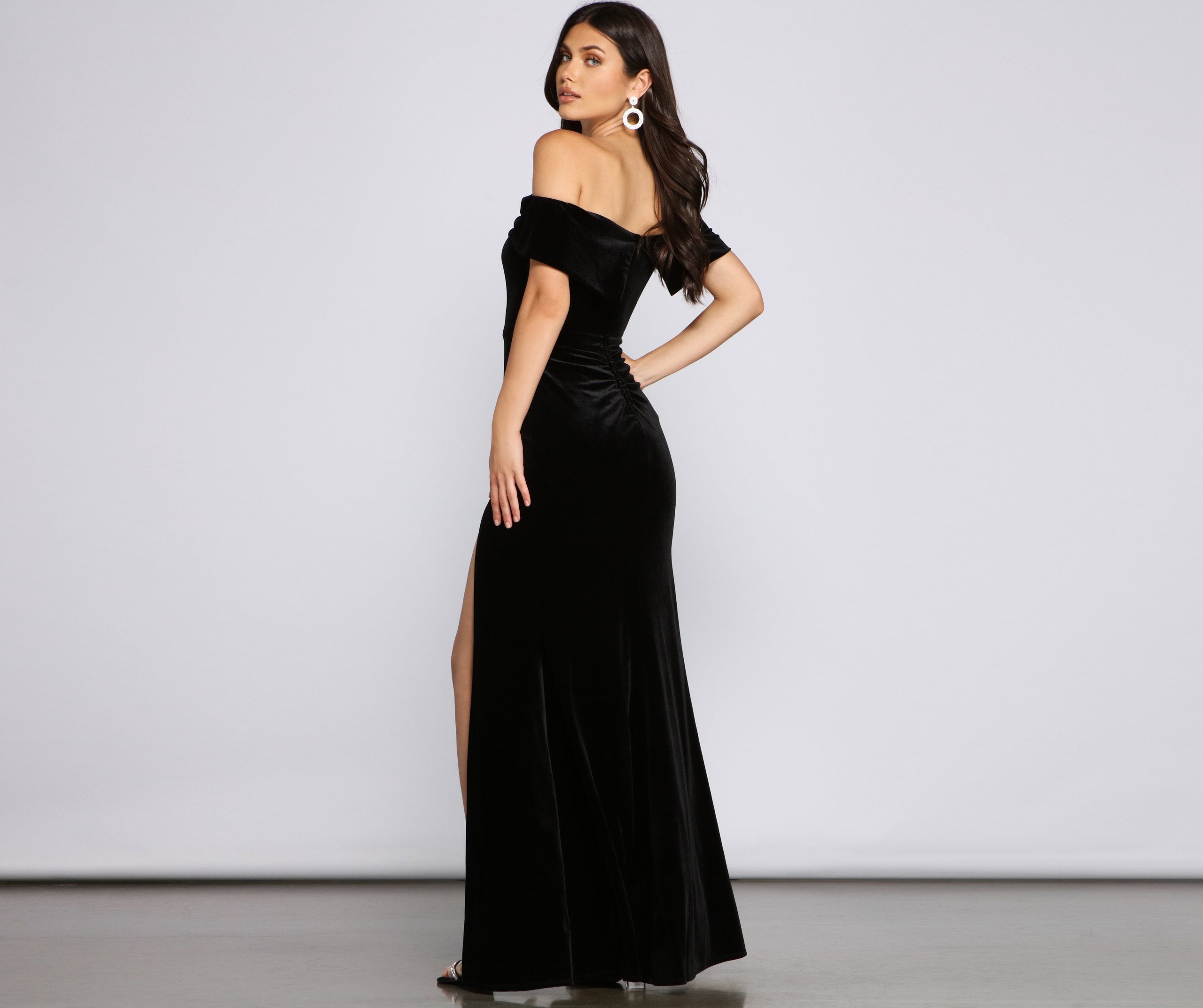 Olivia Formal Velvet Off-The-Shoulder Maxi Dress Oshnow