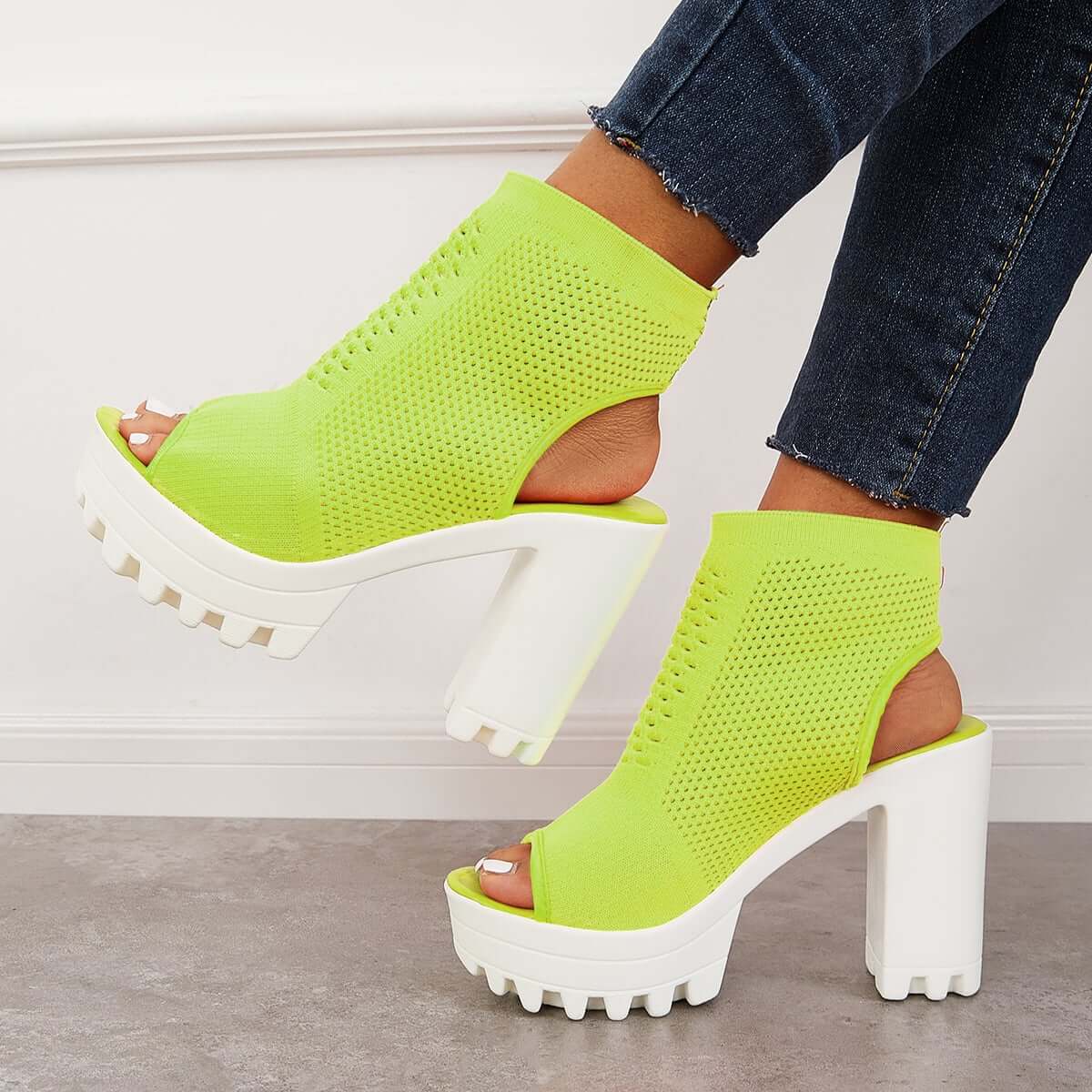 Peep Toe Chunky Platform High Heels Slip-on Sandals Oshnow