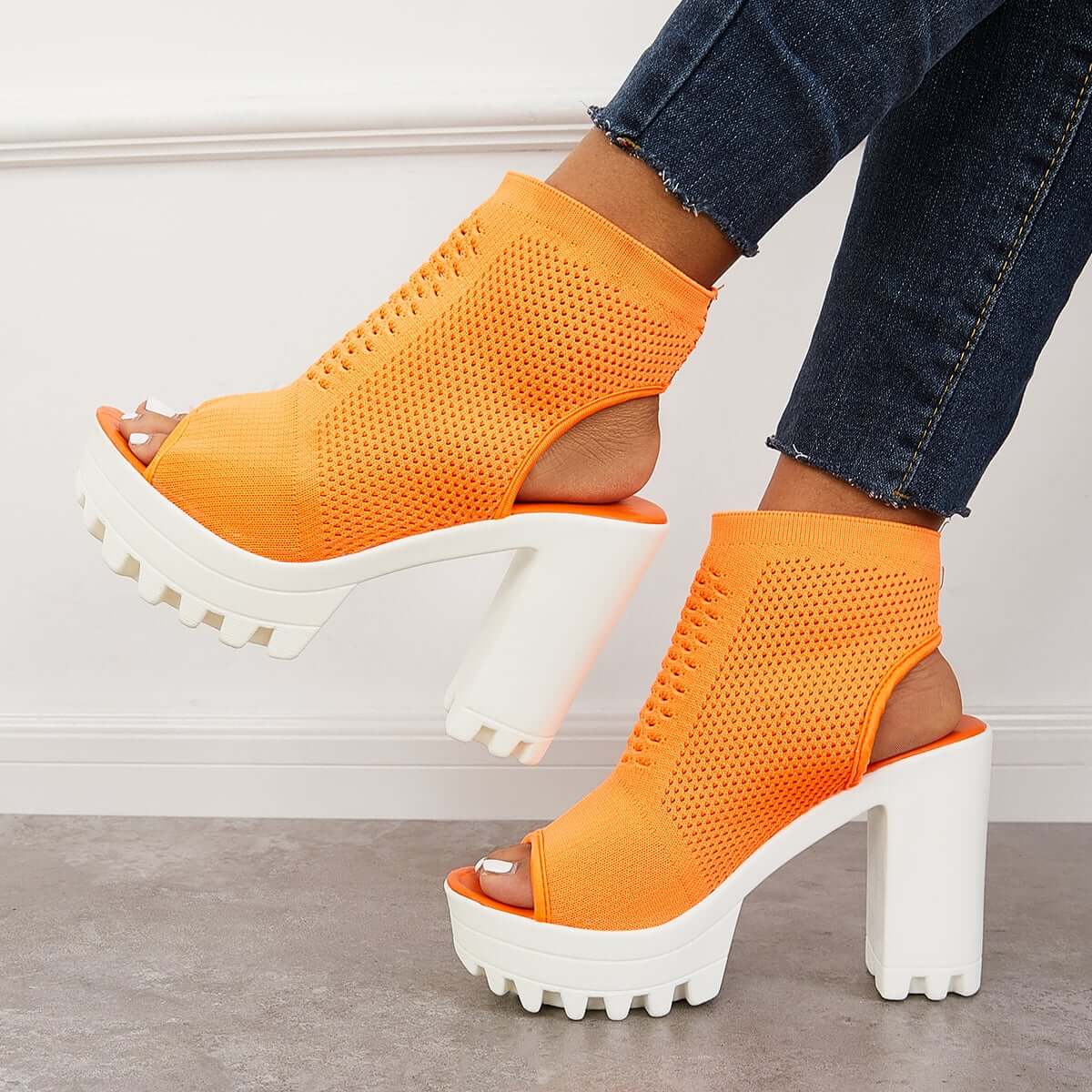 Peep Toe Chunky Platform High Heels Slip-on Sandals Oshnow