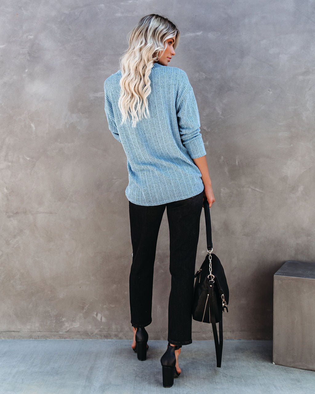 Roza V-Neck Ribbed Knit Top - Blue Oshnow