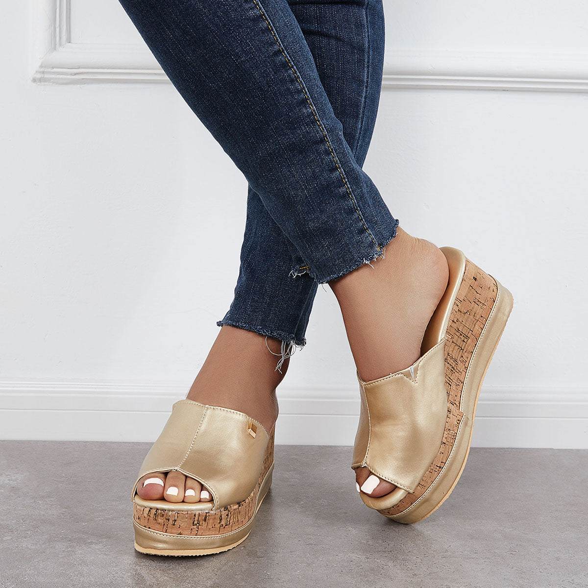 Suisecloths Comfortable Cork Footbed Slip-on Sandals Platform Wedge Slippers Oshnow