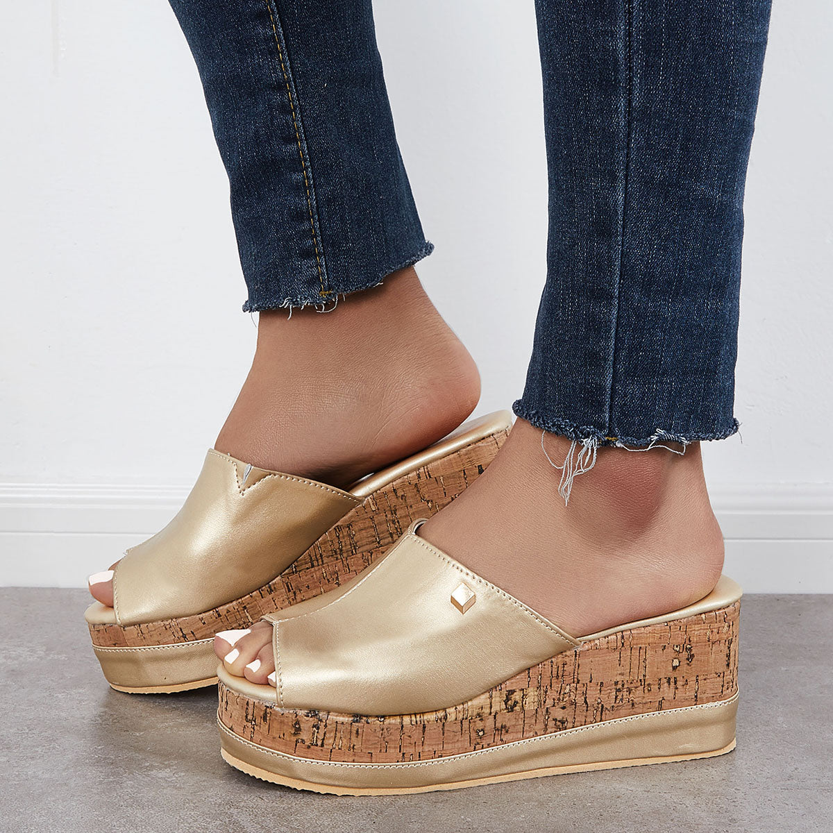 Suisecloths Comfortable Cork Footbed Slip-on Sandals Platform Wedge Slippers Oshnow