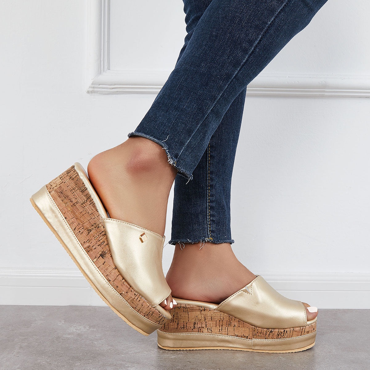 Suisecloths Comfortable Cork Footbed Slip-on Sandals Platform Wedge Slippers Oshnow