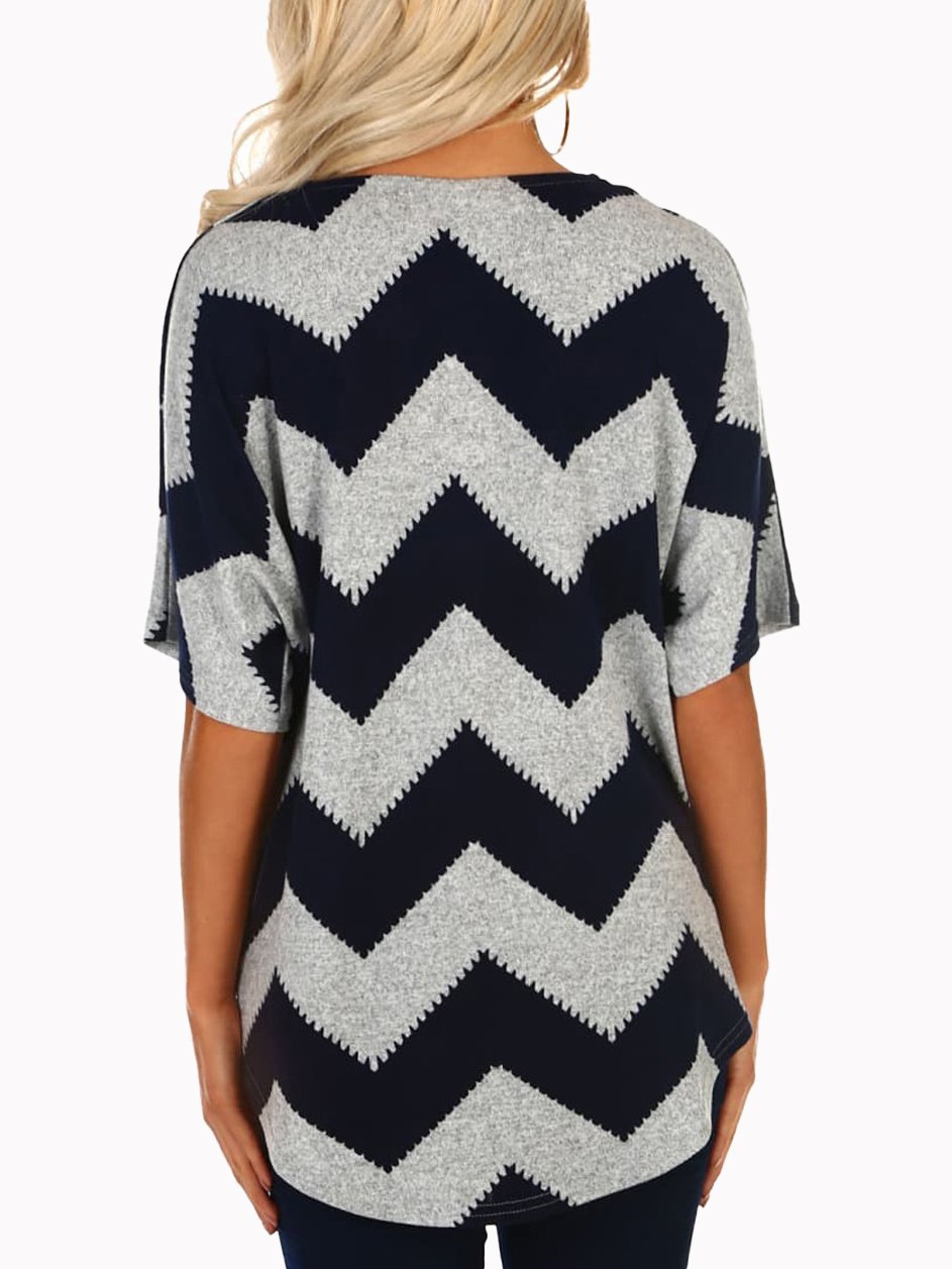 V-neck Zipper Chevron Print T-shirts Oshnow