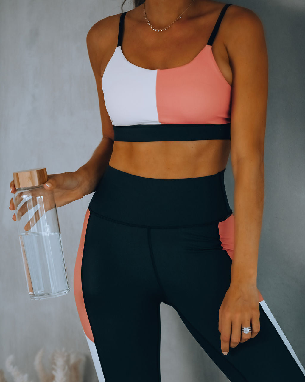 Yogi Colorblock Sports Bra Oshnow